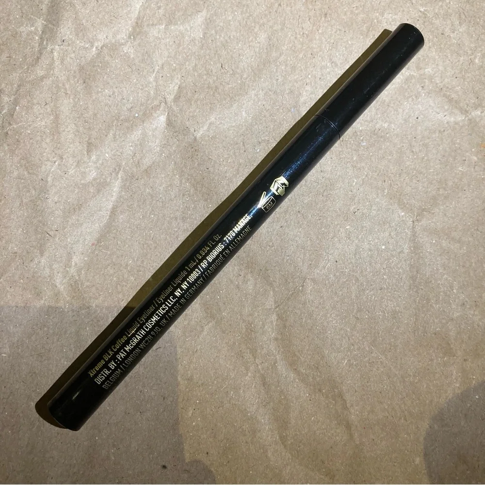 Pat McGrath eyeliner